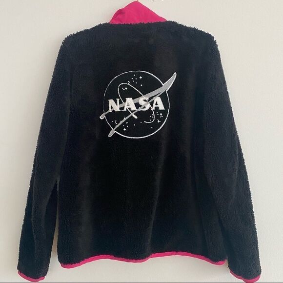 South Pole Jr Black and Pink  NASA Fuzzy Teddy Zip Up Jacket Size Medium - Picture 1 of 9
